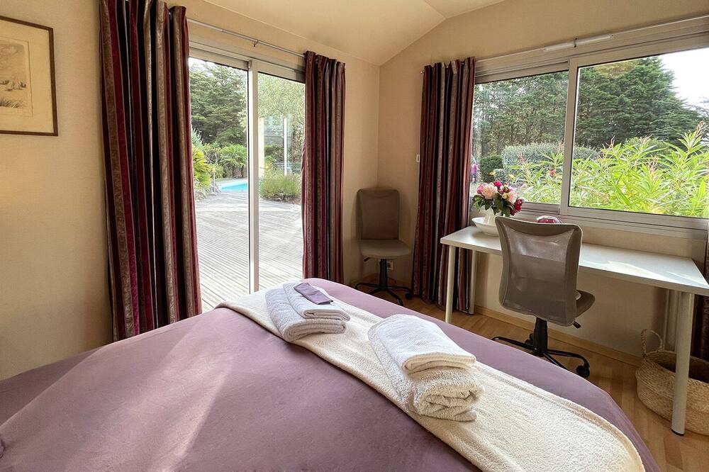 Photo of Bedroom in Prefailles