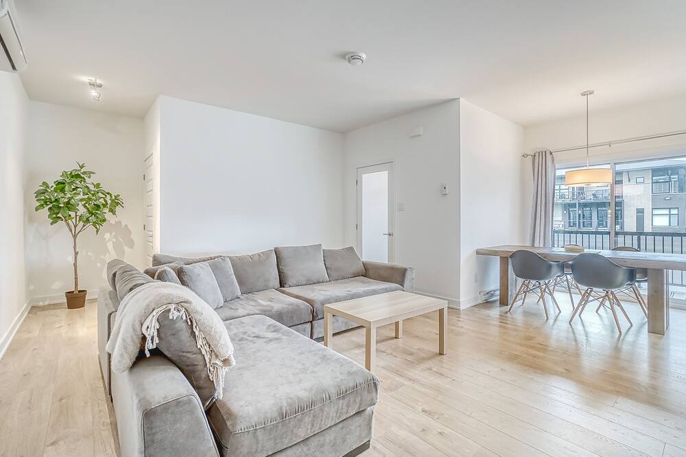 Photo of Livingroom in Plateau