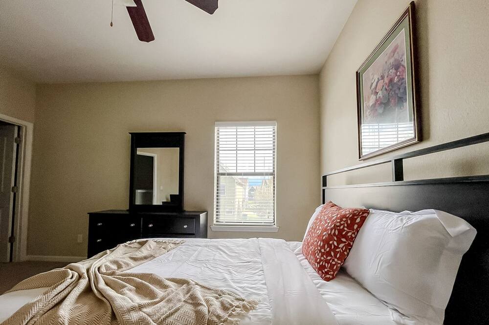 Photo of Bedroom in Stillwater