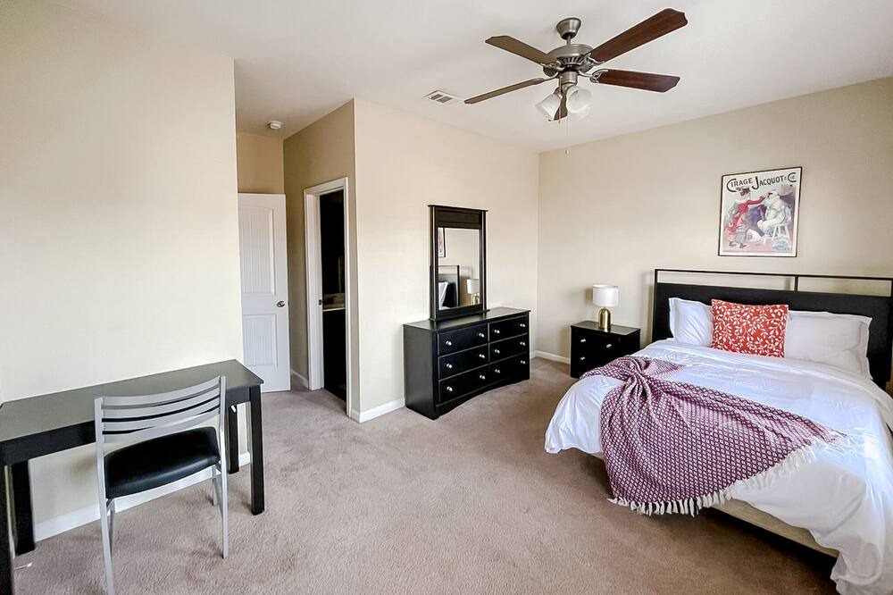 Photo of Bedroom in Stillwater