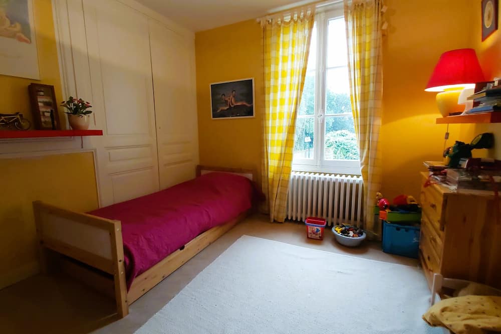 Photo of Bedroom in Saint-Cyr-sur-Loire