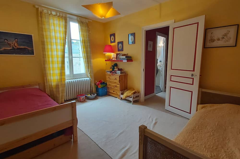 Photo of Bedroom in Saint-Cyr-sur-Loire