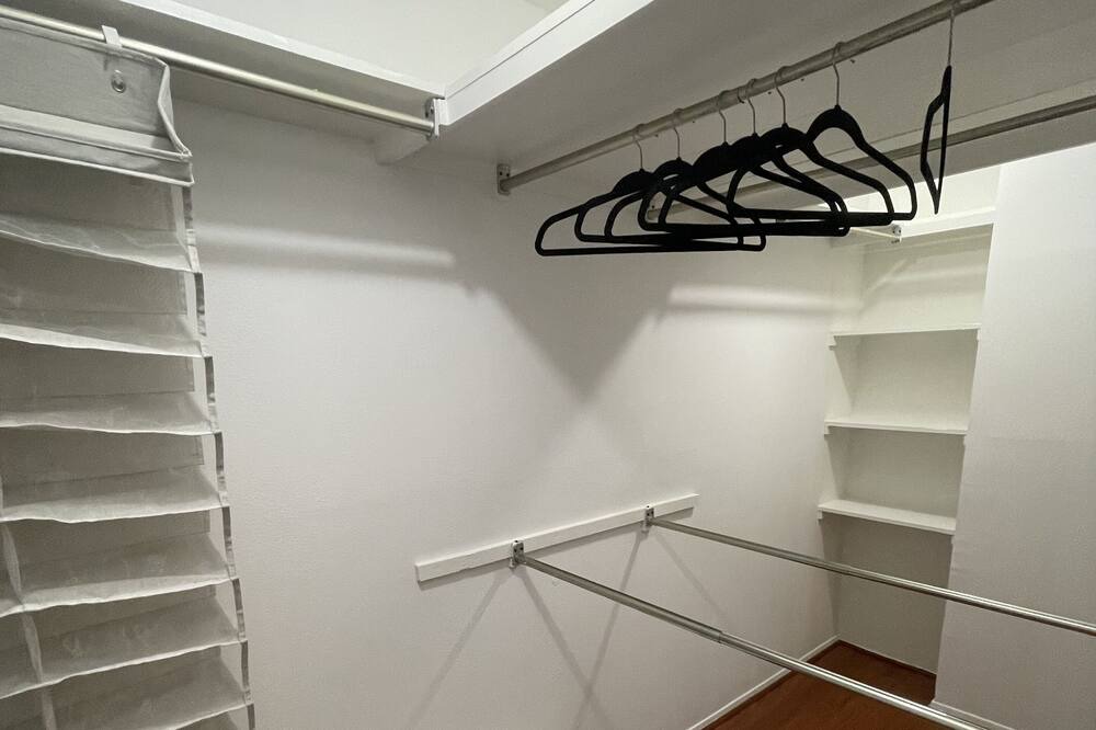 Photo of Bedroom in Arena District