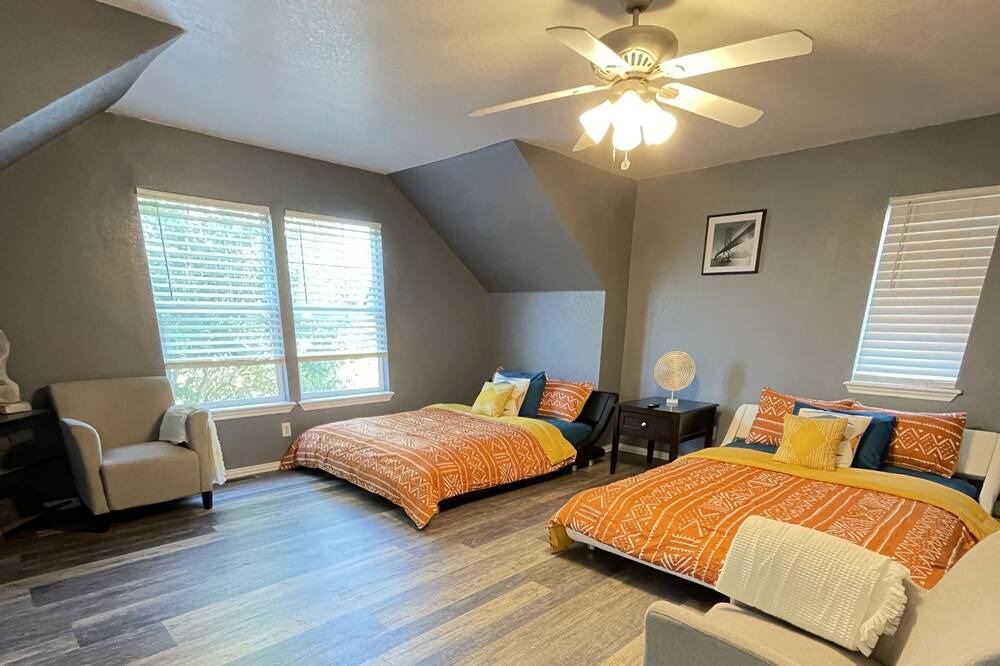Photo of Bedroom in Henderson