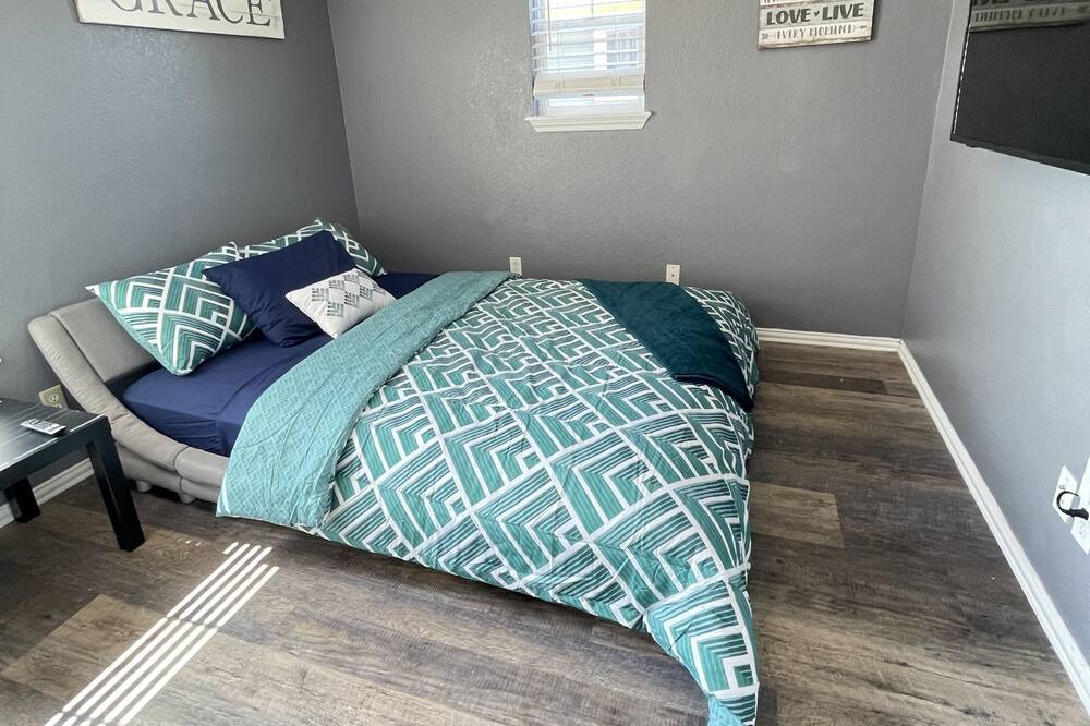 Photo of Bedroom in Henderson