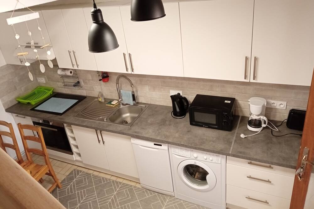 Photo of Kitchen in Saint-Cyprien Plage