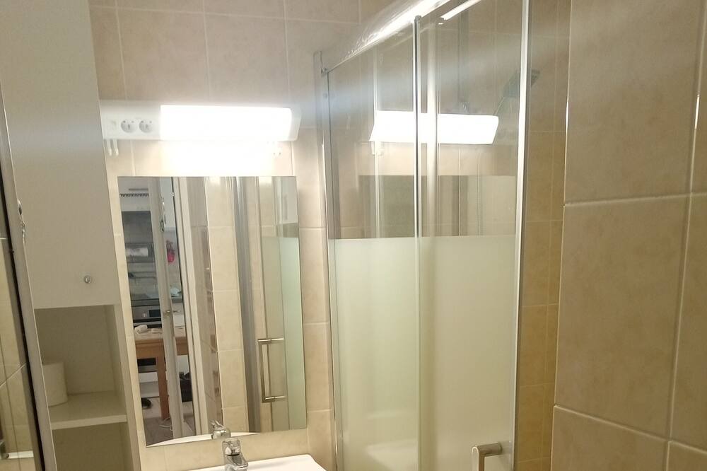 Photo of Bathroom in Saint-Cyprien Plage