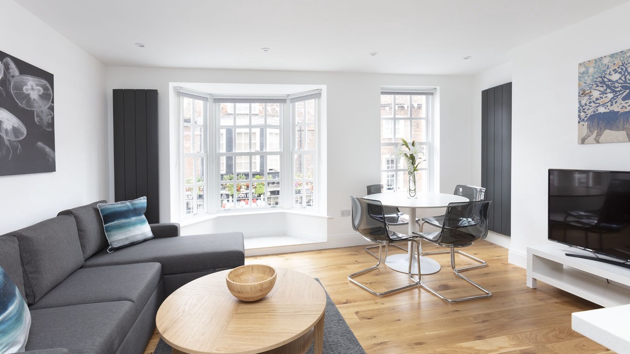 Photo of Others in Eton