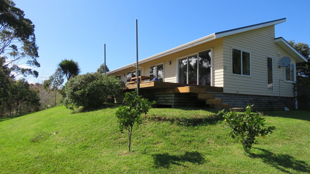 Photo of Outdoor in Cable Bay