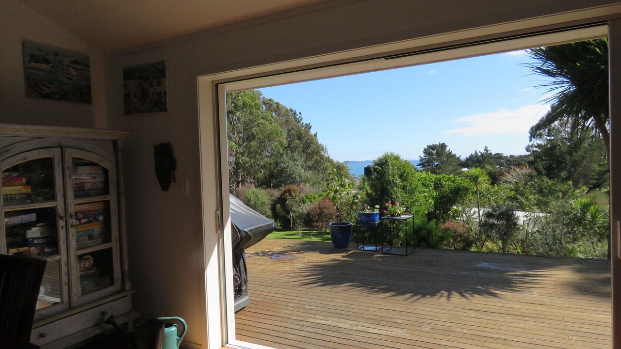 Photo of Others in Cable Bay