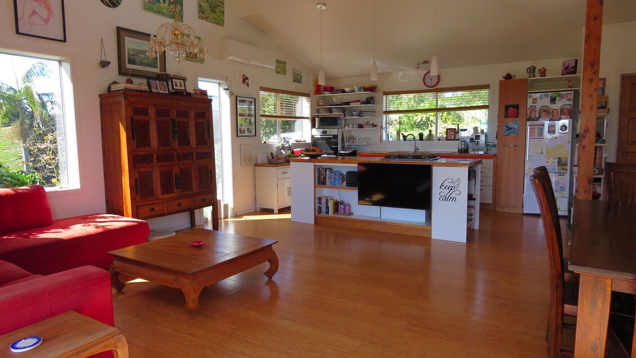 Photo of Livingroom in Cable Bay