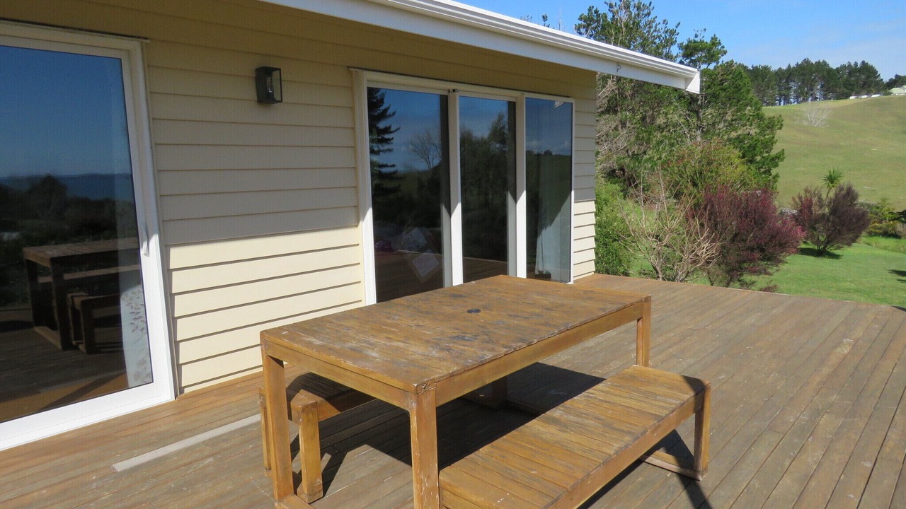 Photo of Outdoor in Cable Bay