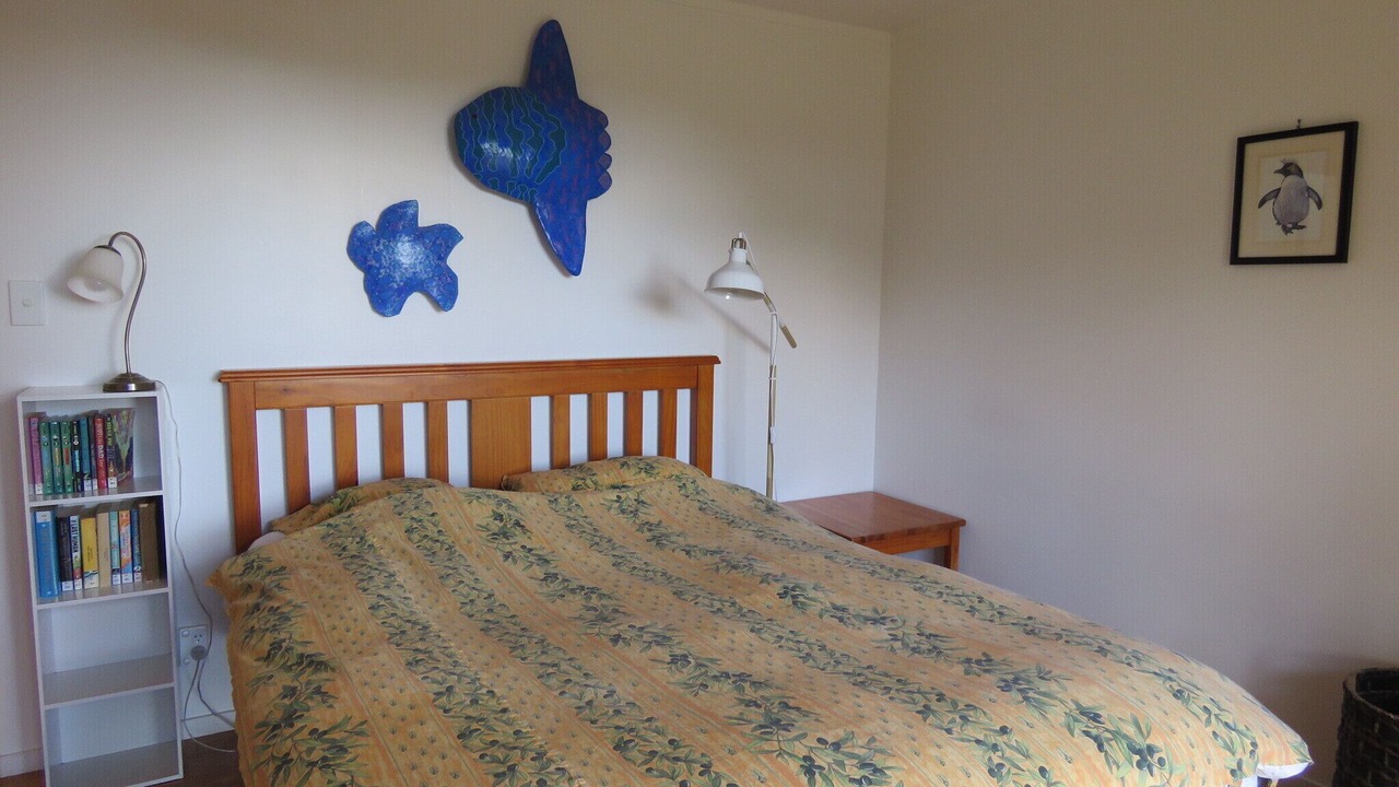 Photo of Others in Cable Bay