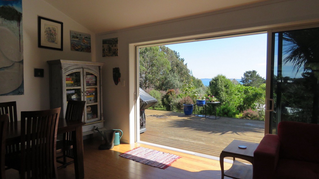 Photo of Others in Cable Bay