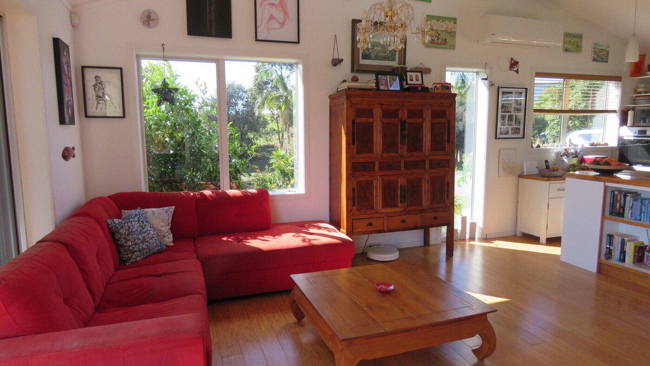 Photo of Livingroom in Cable Bay