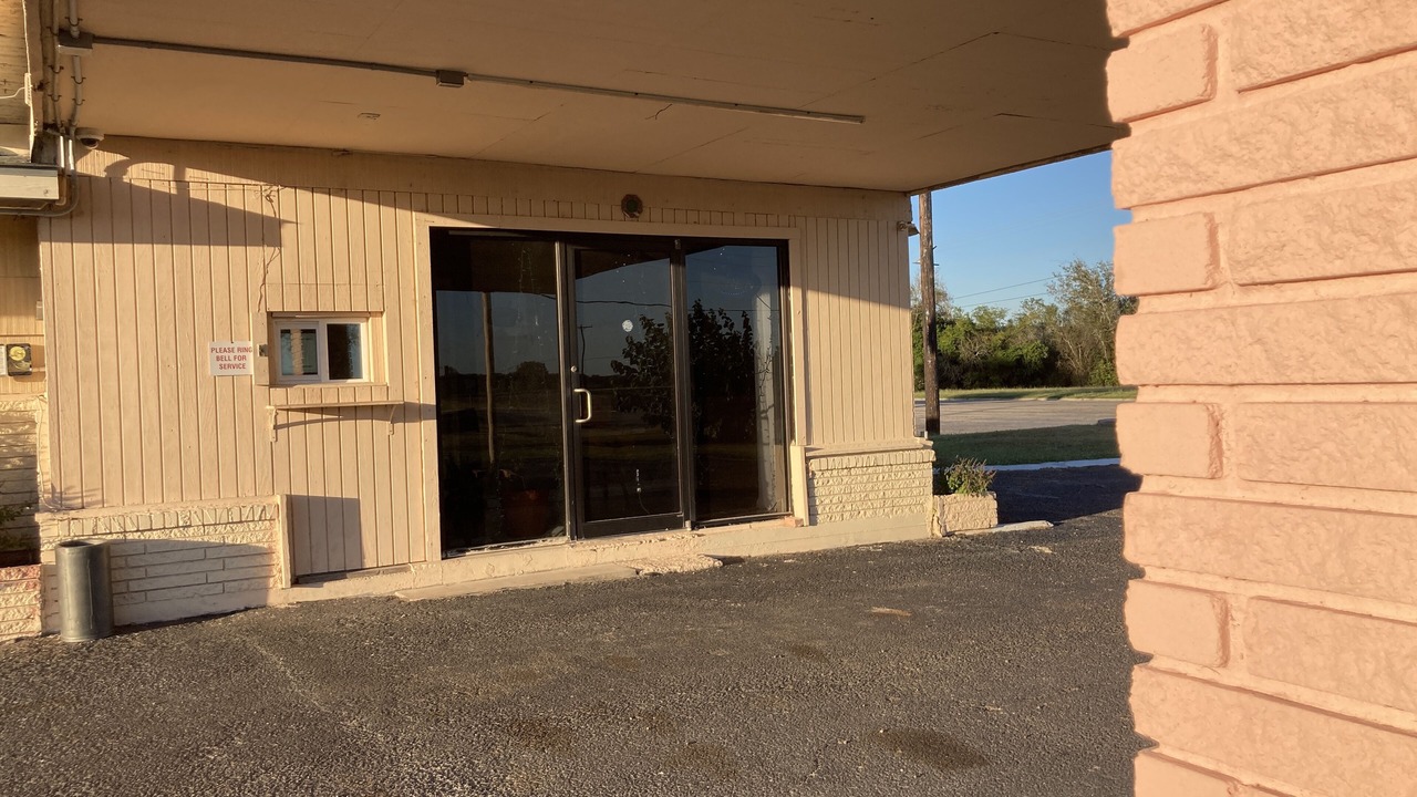 Photo of Outdoor in Alice