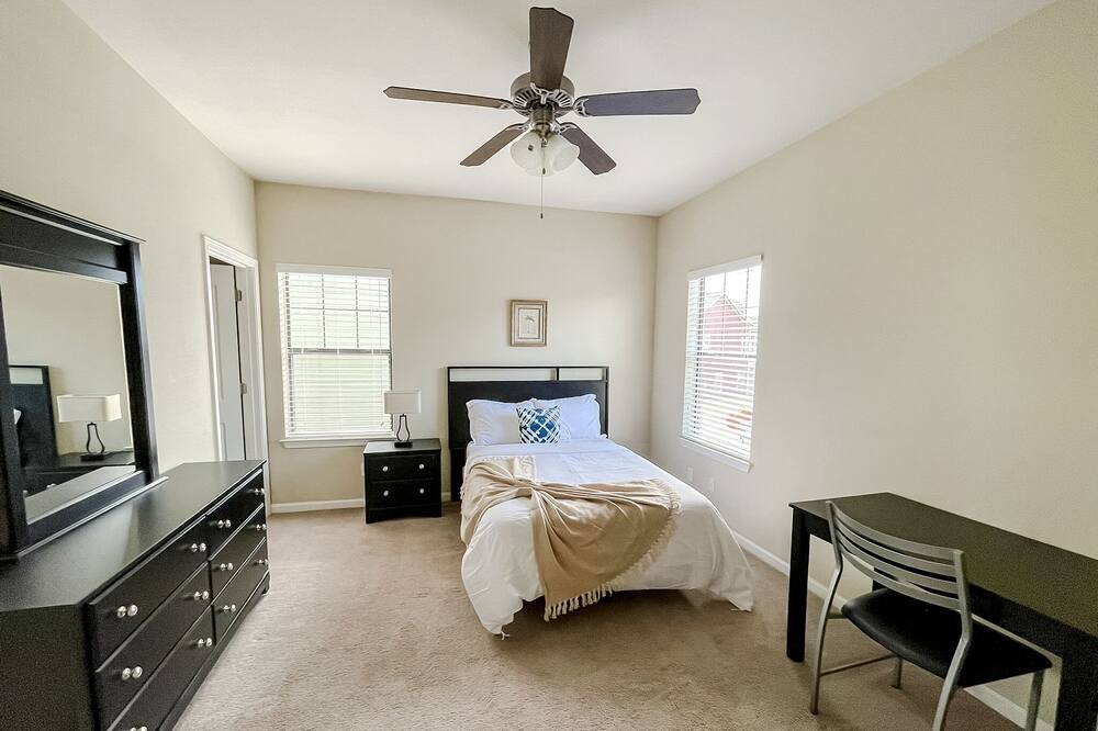 Photo of Bedroom in Stillwater
