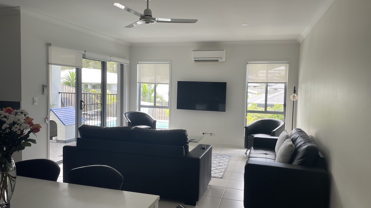 Photo of Livingroom in Upper Coomera