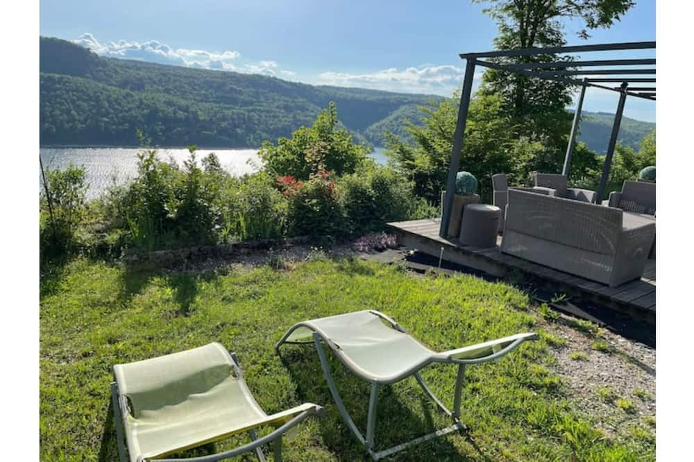 Photo of Patio Balcony in Maisod