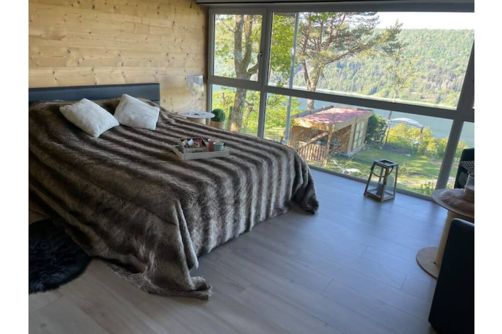 Photo of Bedroom in Maisod