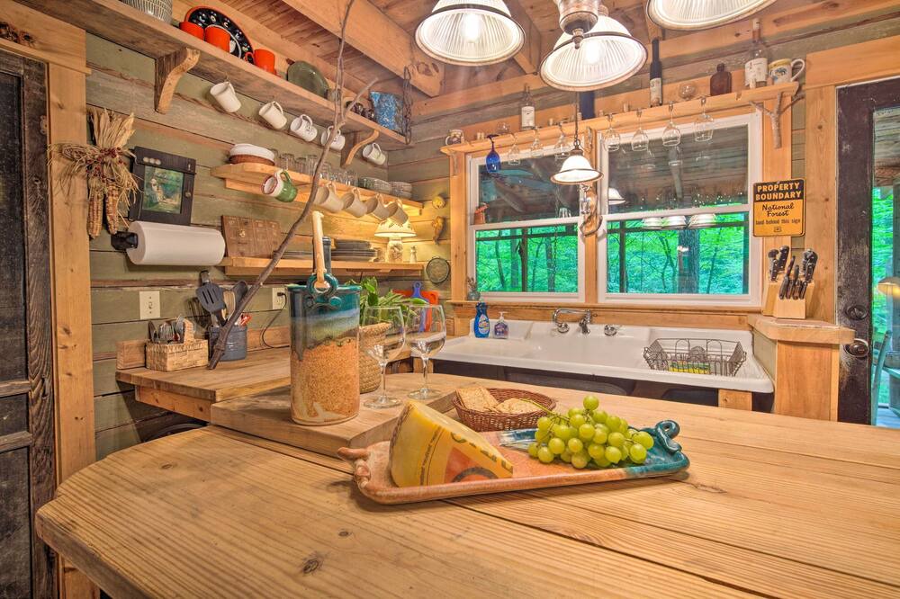 Photo of Others in Chatsworth