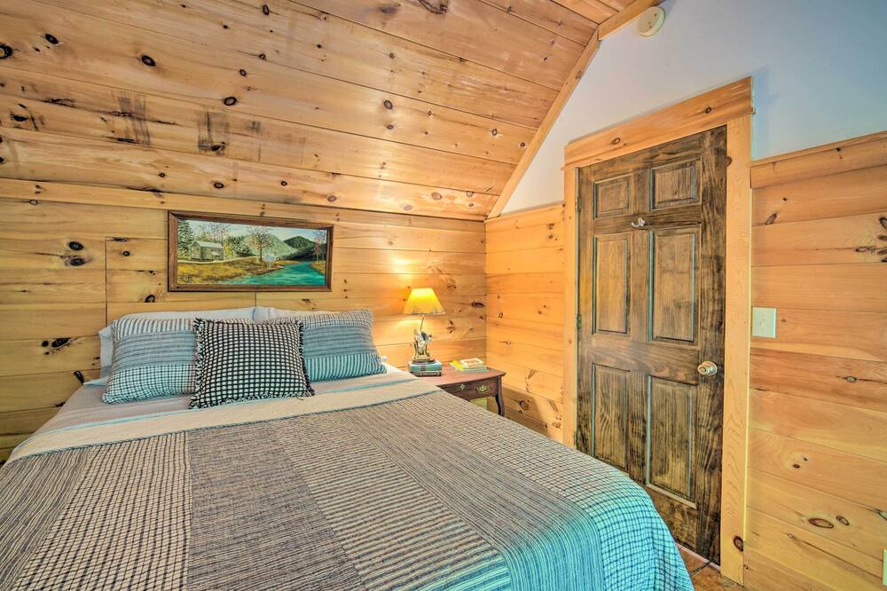 Photo of Bedroom in Chatsworth