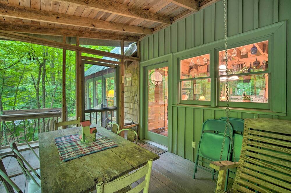 Photo of Others in Chatsworth