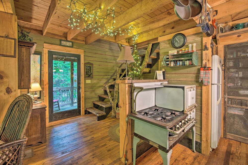 Photo of Others in Chatsworth