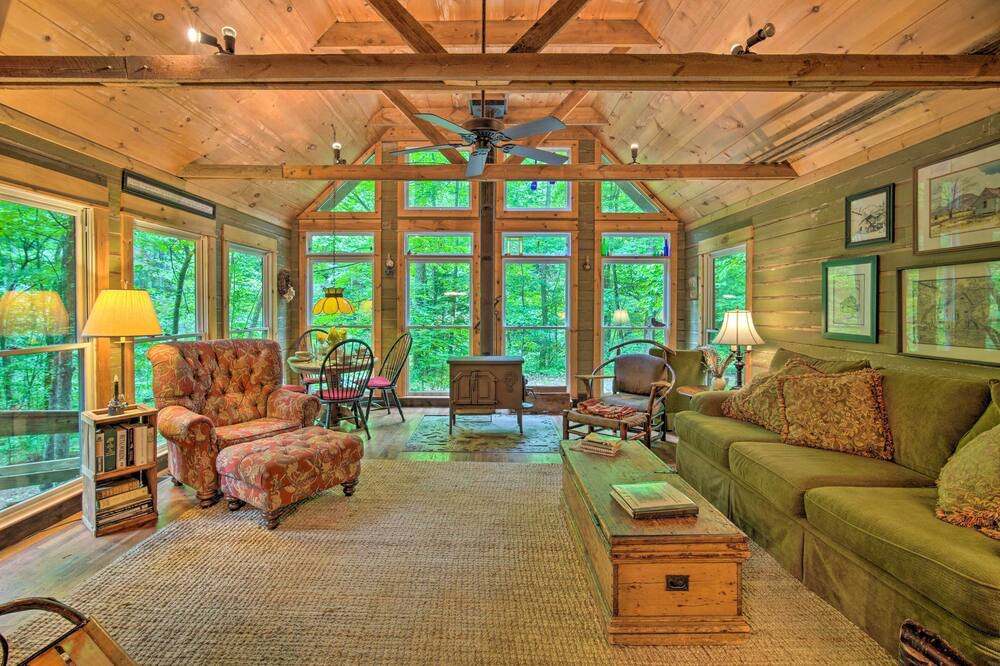 Photo of Others in Chatsworth