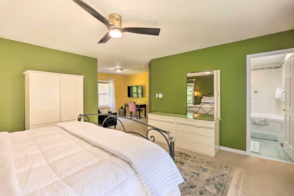 Photo of Bedroom in Stroudsburg