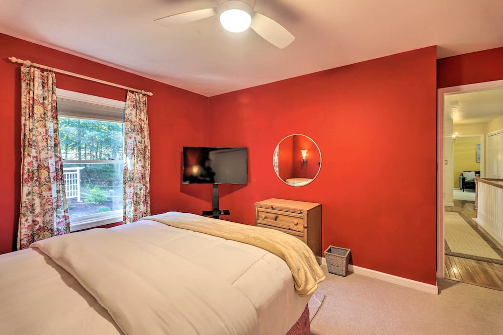 Photo of Bedroom in Stroudsburg