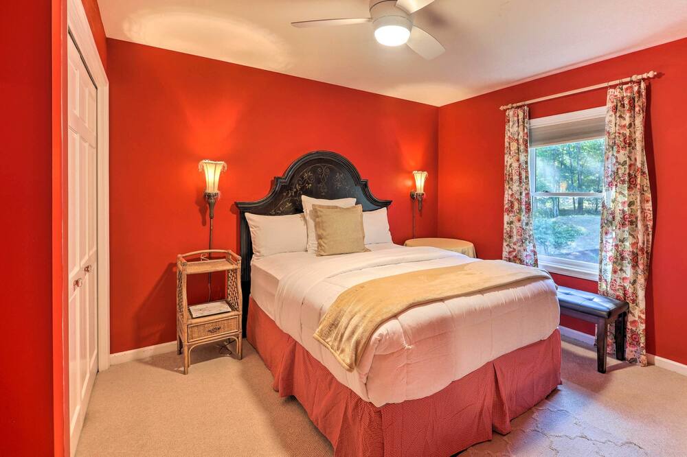 Photo of Others in Stroudsburg