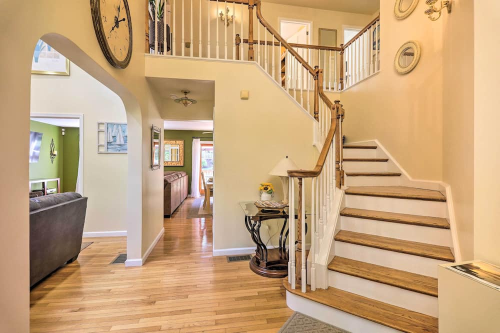 Photo of Others in Stroudsburg