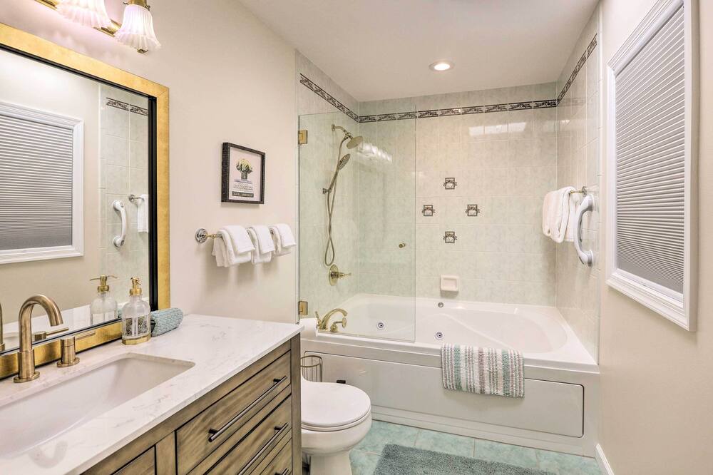 Photo of Bathroom in Stroudsburg