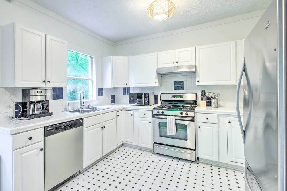 Photo of Kitchen in Greater Belhaven