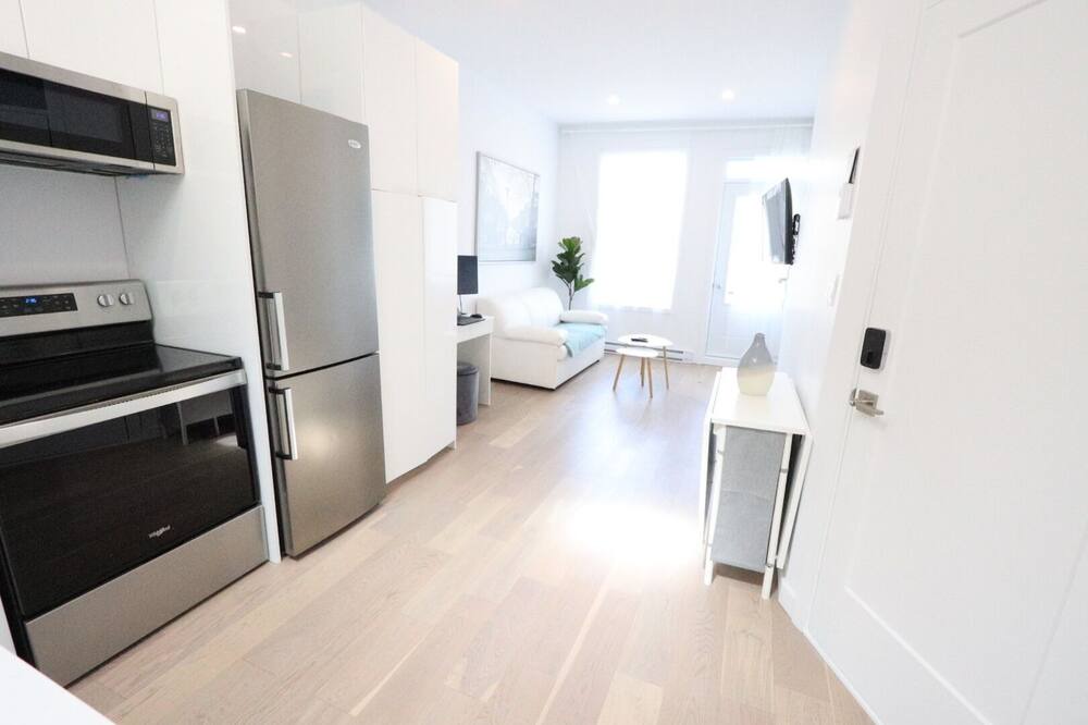 Photo of Bedroom in De Lorimier