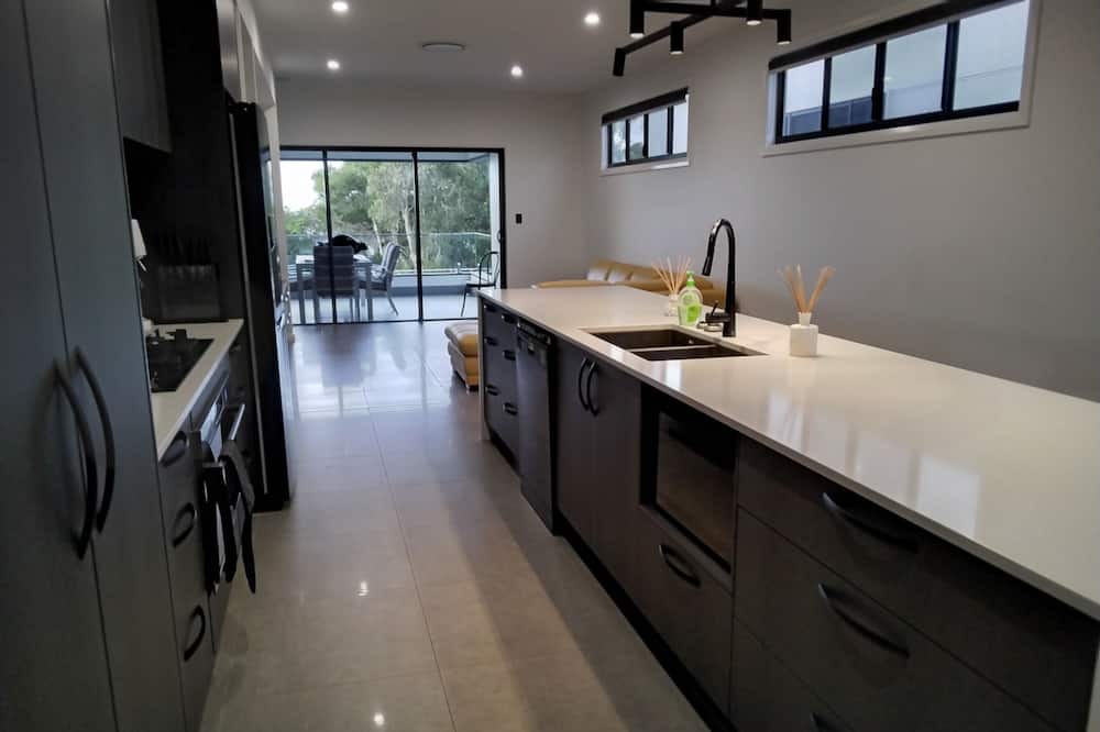 Photo of Kitchen in Pialba