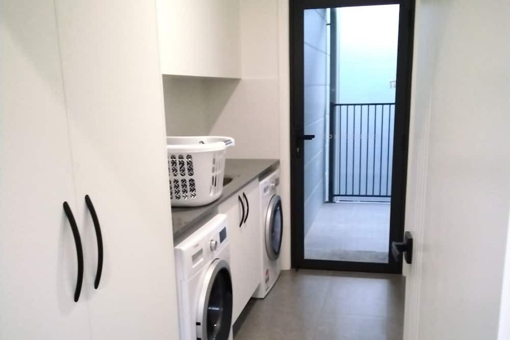 Photo of Others in Pialba