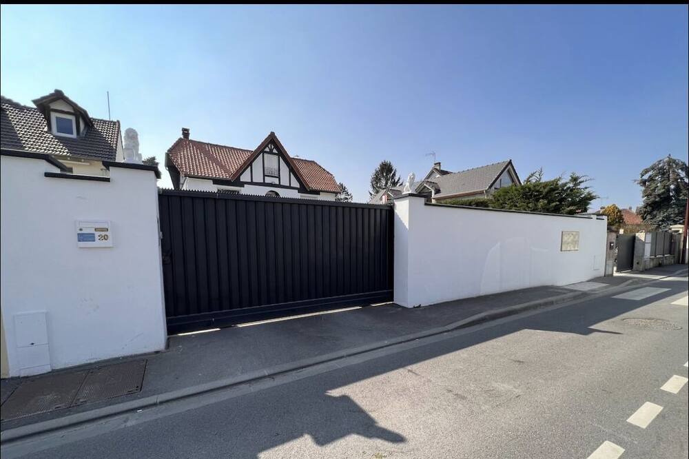 Photo of Outdoor in Chaumontel