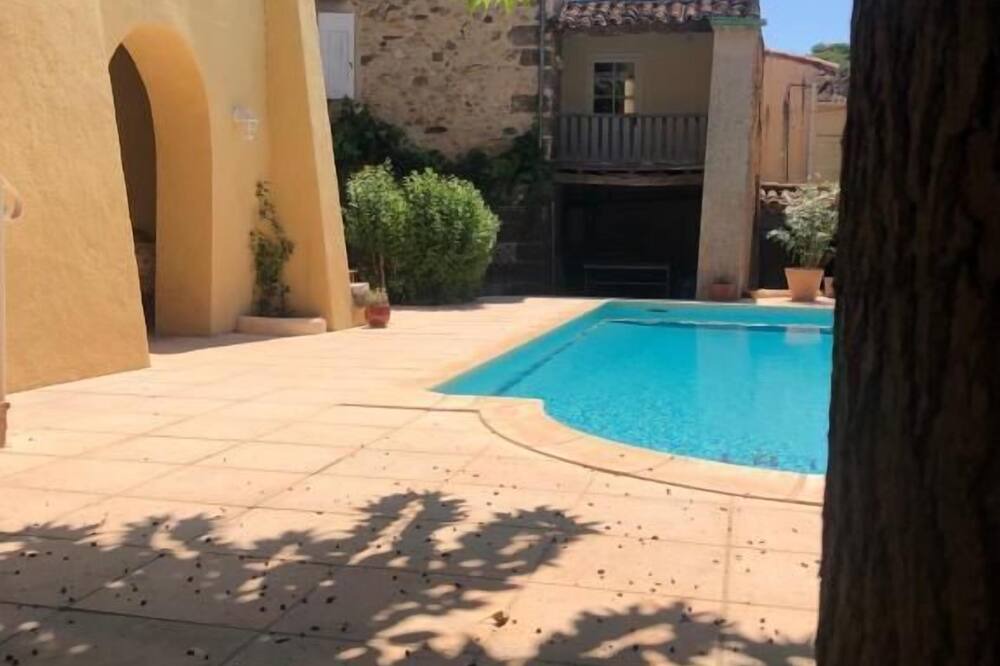Photo of Outdoor in Aspiran