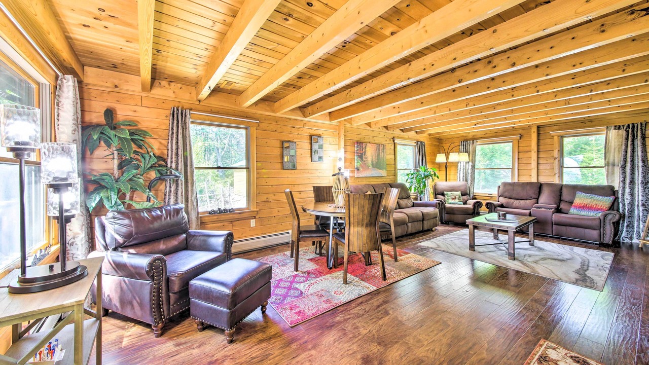Photo of Livingroom in Gouldsboro
