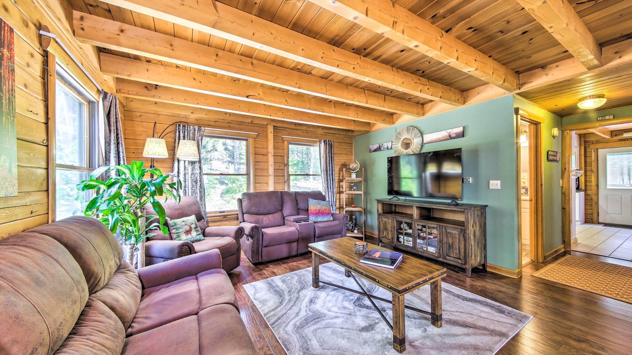Photo of Livingroom in Gouldsboro