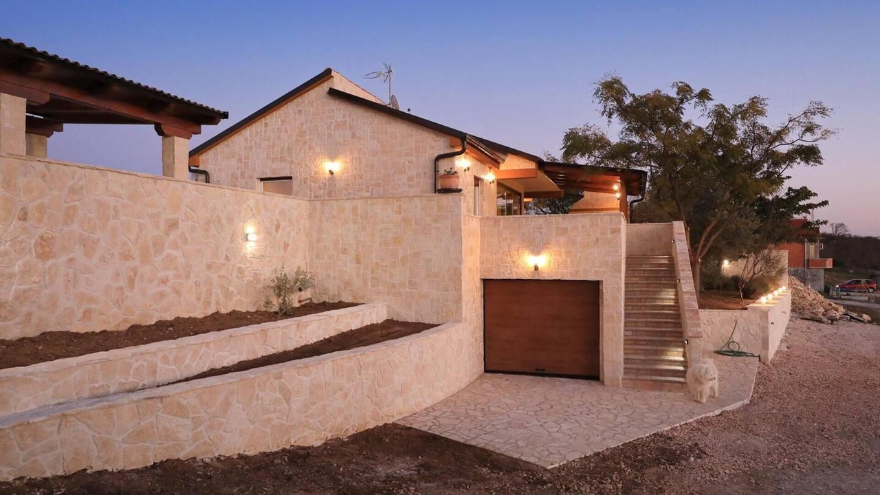 Photo of Outdoor in Pridraga