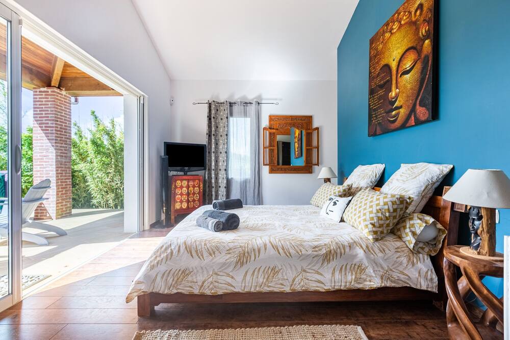 Photo of Bedroom in Castin