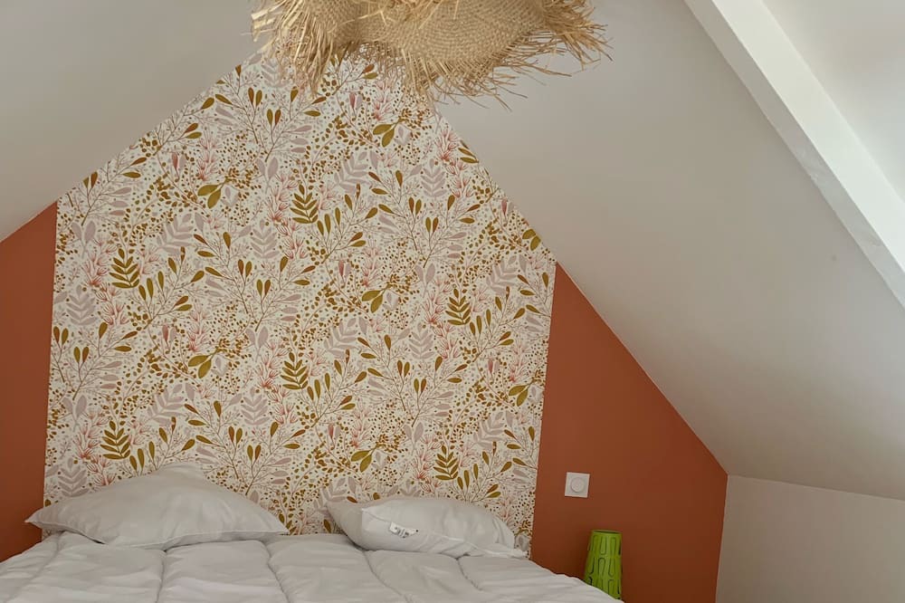 Photo of Bedroom in Plouigneau