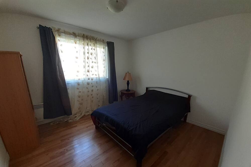 Photo of Bedroom in Chateauguay