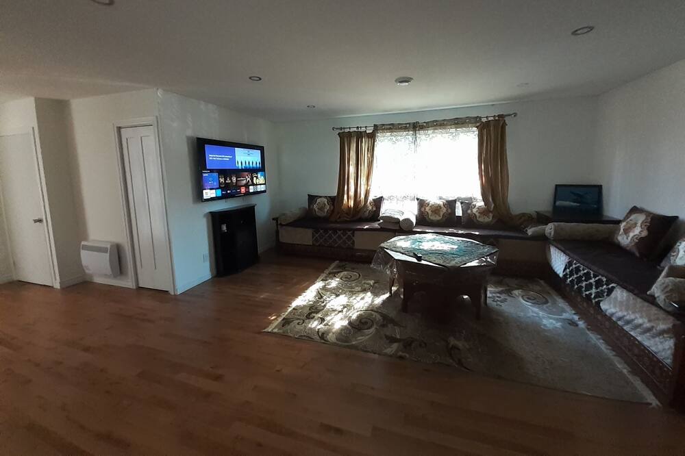 Photo of Livingroom in Chateauguay