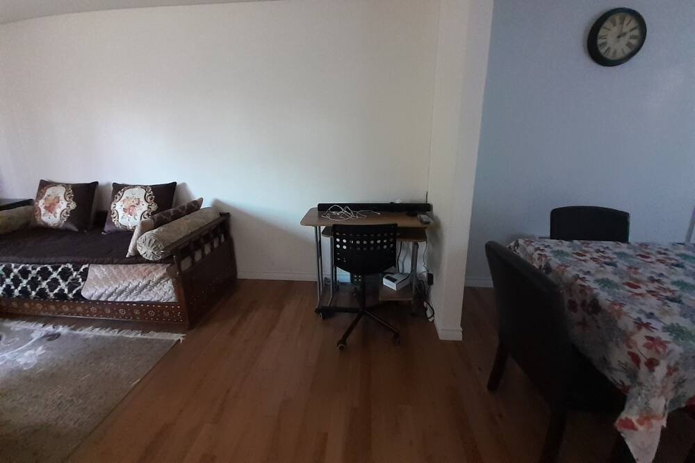 Photo of Bedroom in Chateauguay