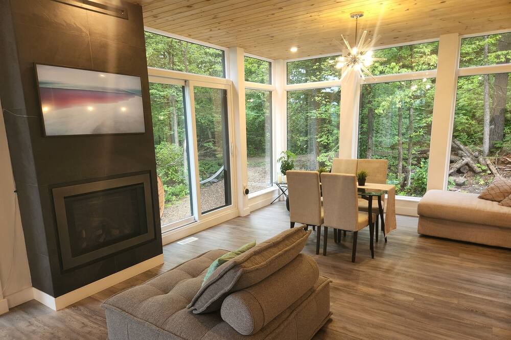 Photo of Livingroom in Wakefield