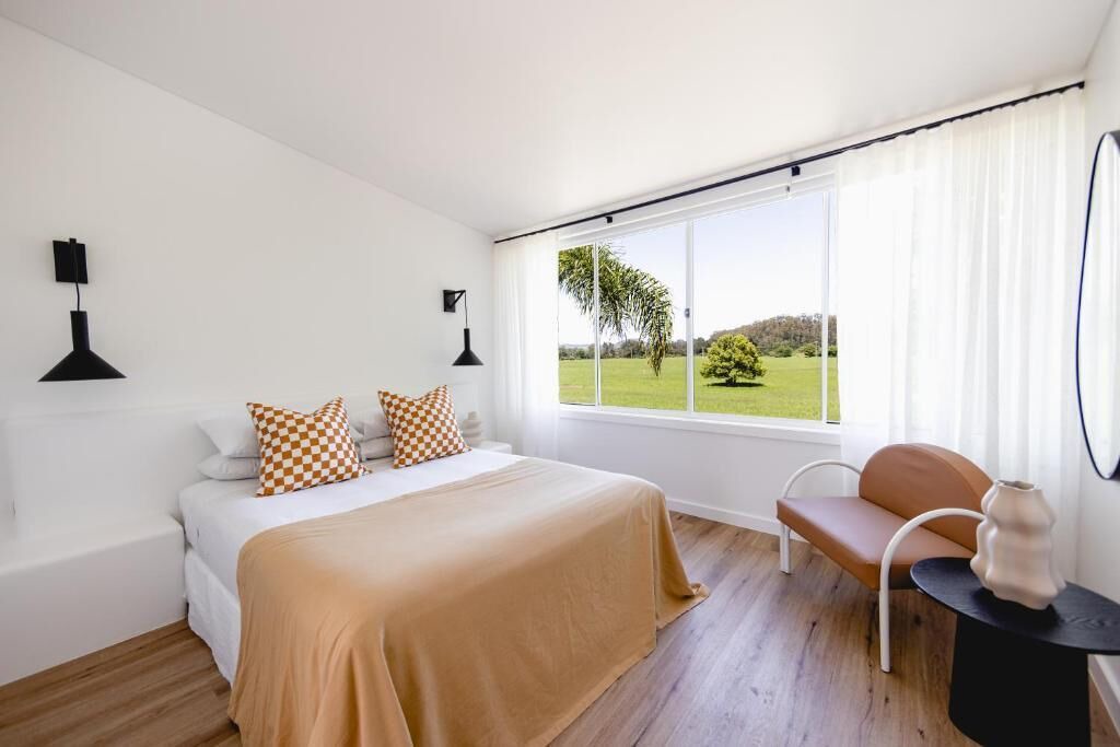 Photo of Others in Berry